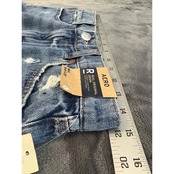 NWT Aeropostale Women's Distressed Denim Mom Shorts Size 6 Med Wash Preppy - Picture 8 of 9